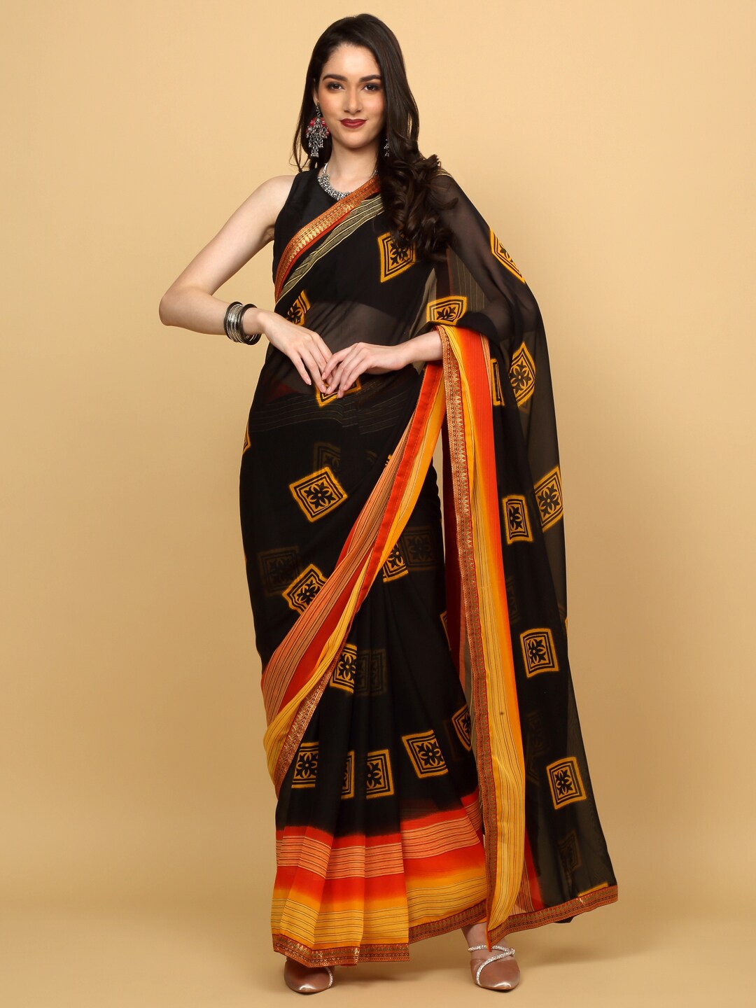 

Anuradha Sarees Ethnic Motif Printed Zari Saree, Black