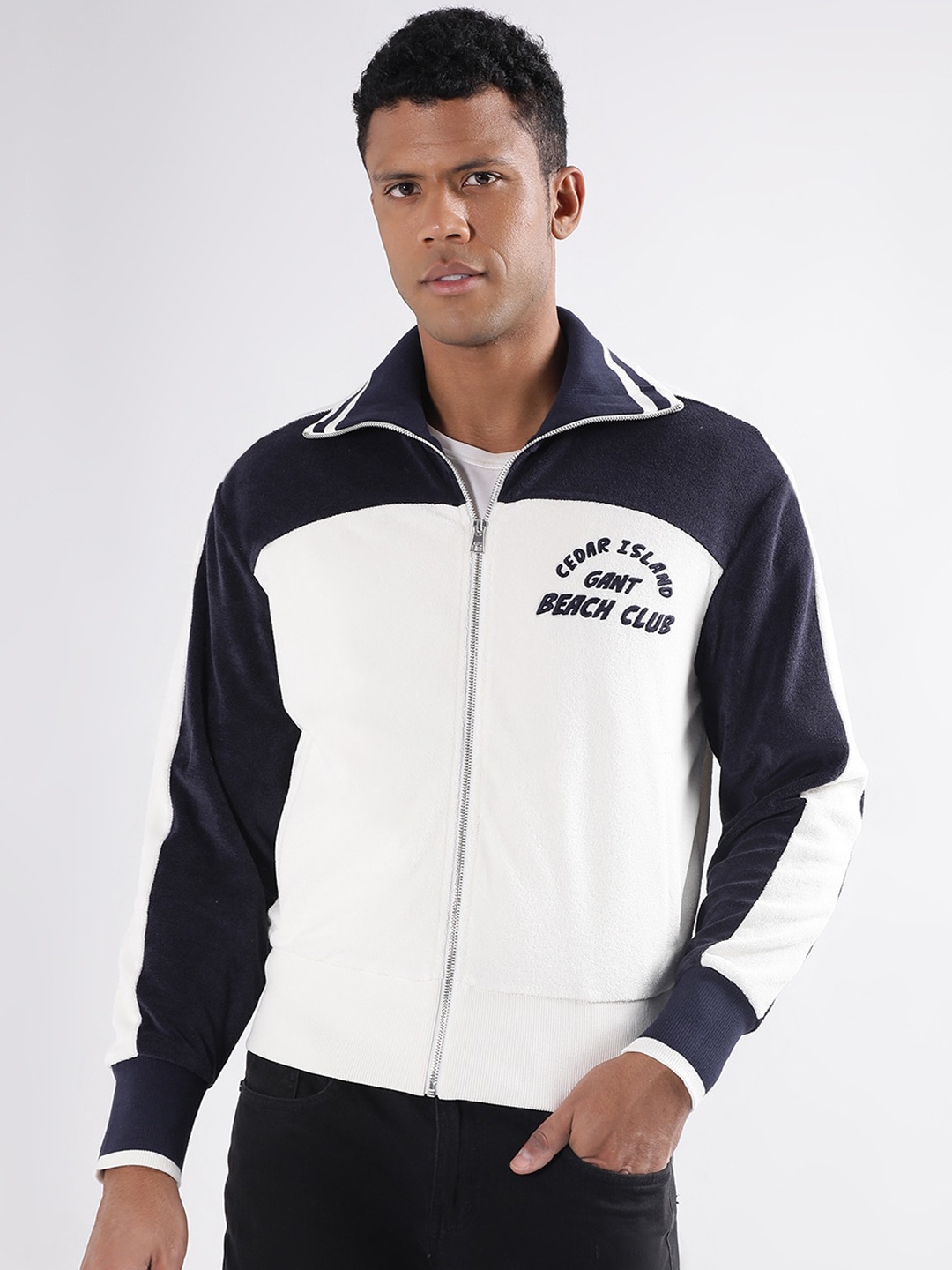 

GANT Colourblocked Spread Collar Sporty Jacket, White