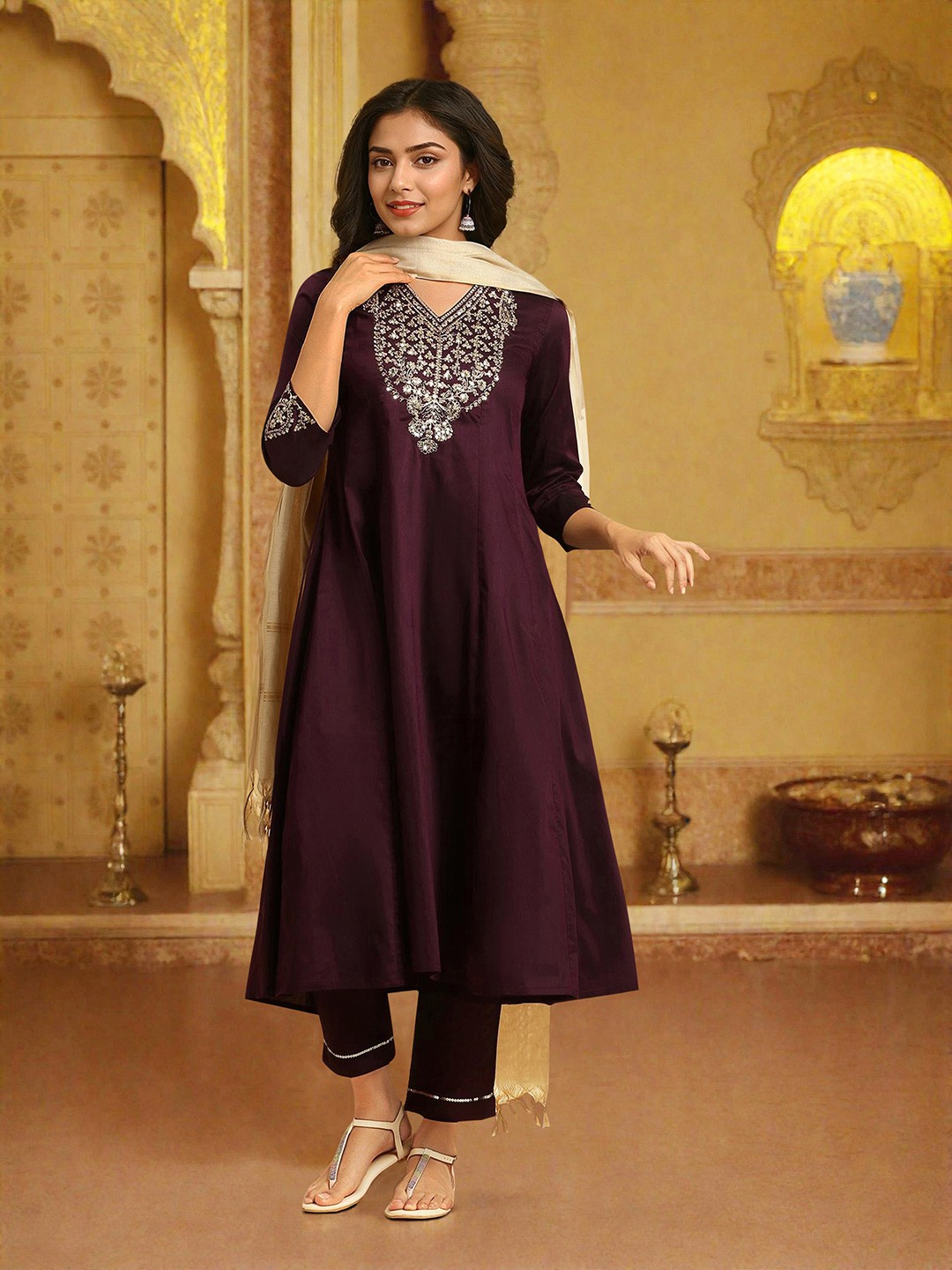 

W Rayon Kurta With Slim Pant & Dupatta, Purple