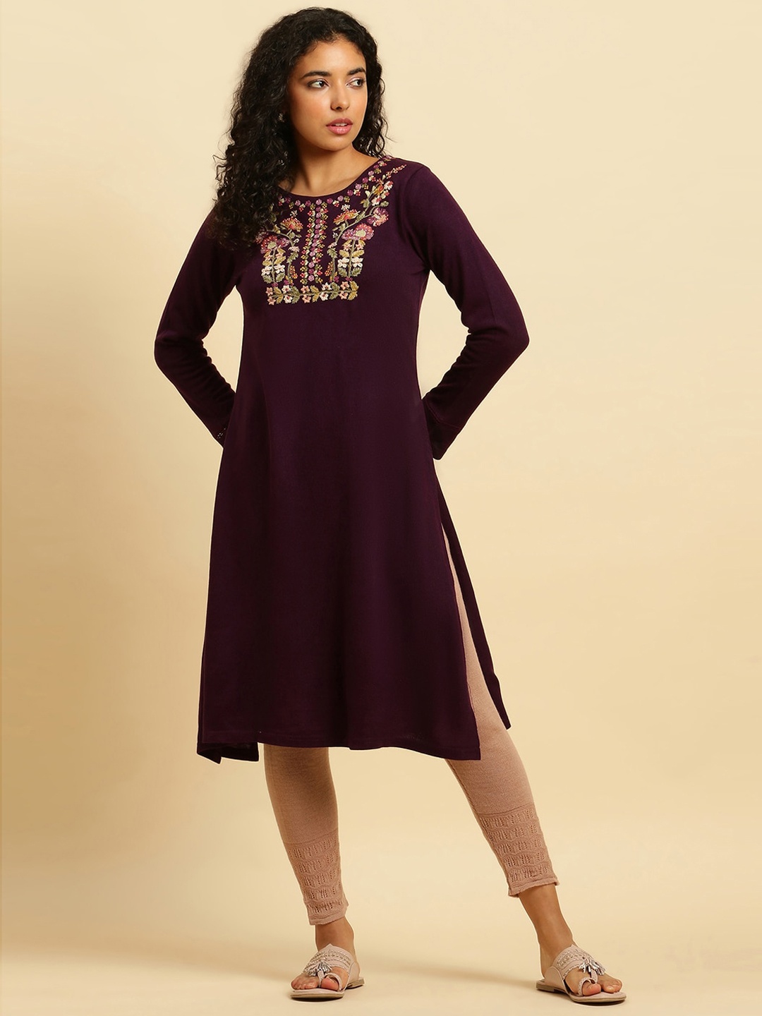 

W Floral Yoke Design Thread Work Pure Acrylic Straight Kurta, Burgundy