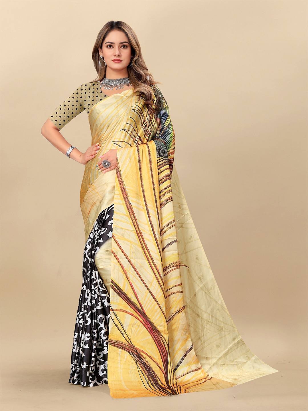 

DIVASTRI Ethnic Motifs Printed Satin Crepe Saree, Cream