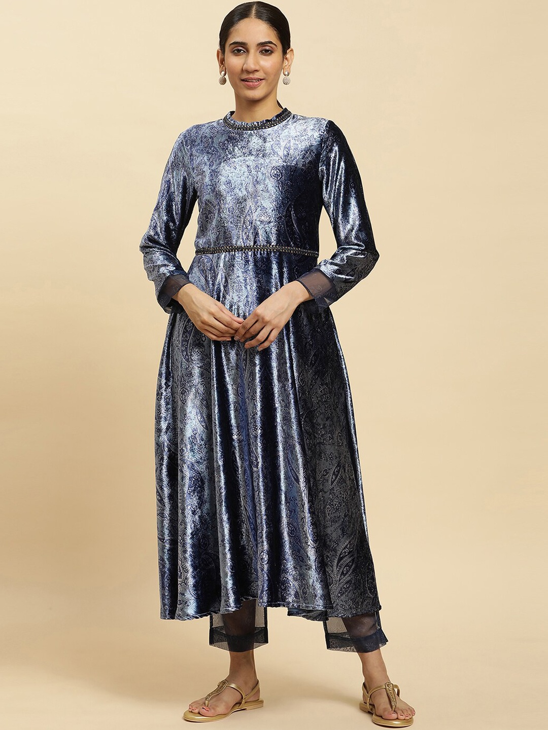 

WISHFUL Paisley Printed A-Line Sequined Velvet Kurta with Trousers, Blue