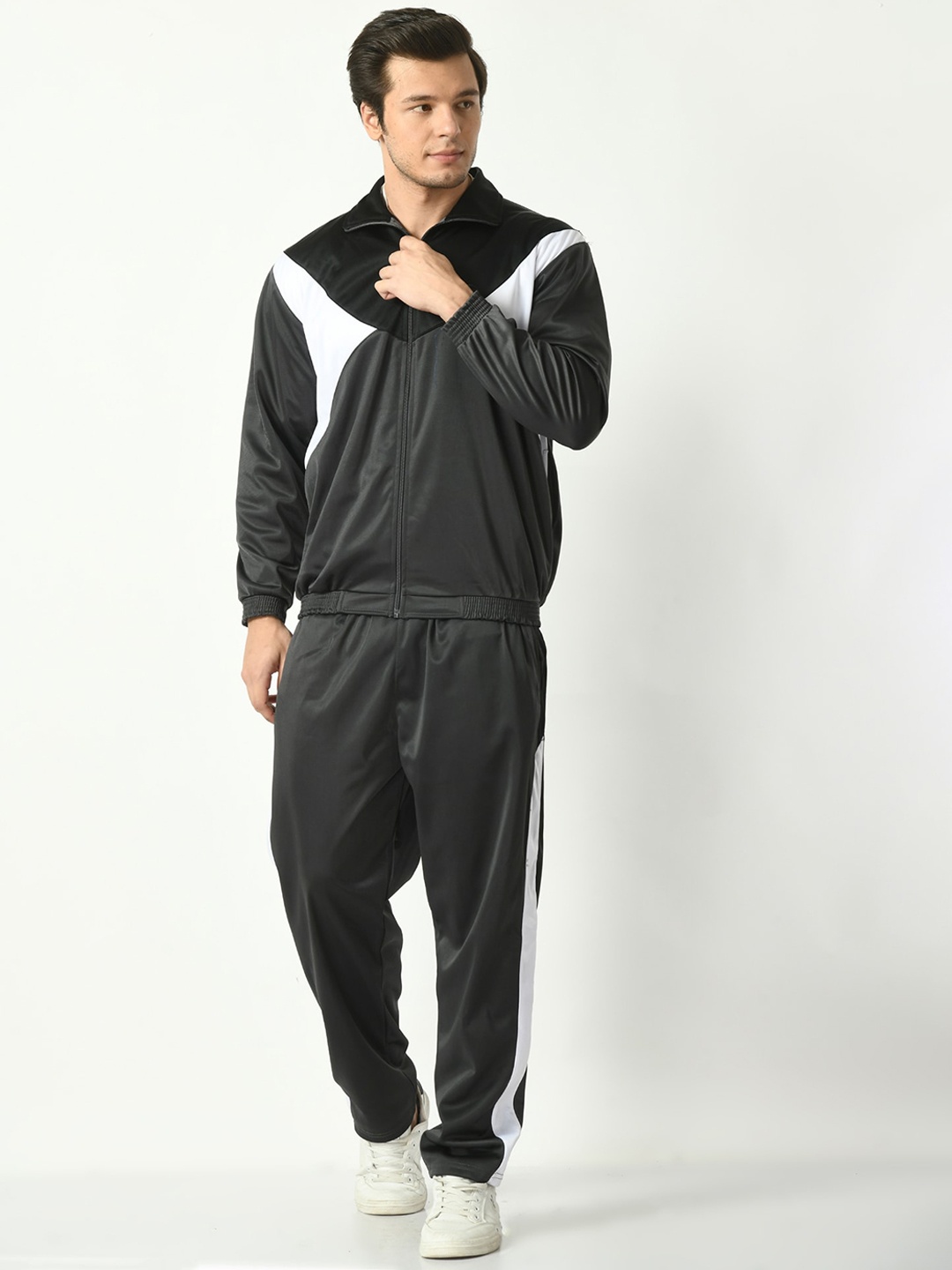 

BAESD Colourblocked Mock Collar Tracksuit, Grey