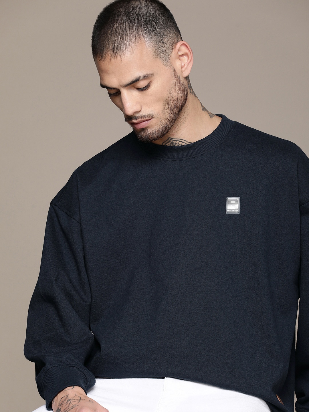 

Roadster Men Sweatshirt with Applique Detail, Navy blue