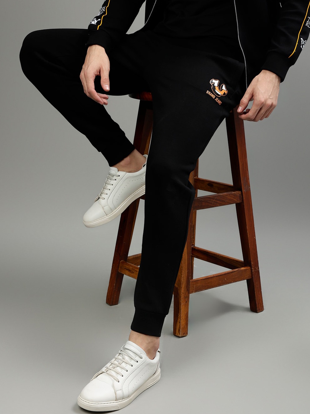

True Religion Men Regular Fit Mid-Rise Joggers, Black