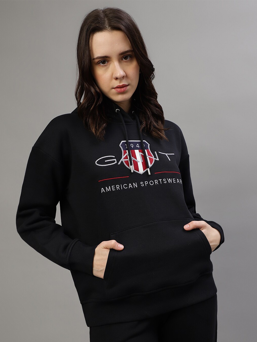 

GANT Embroidered Hooded Pullover Sweatshirt, Black