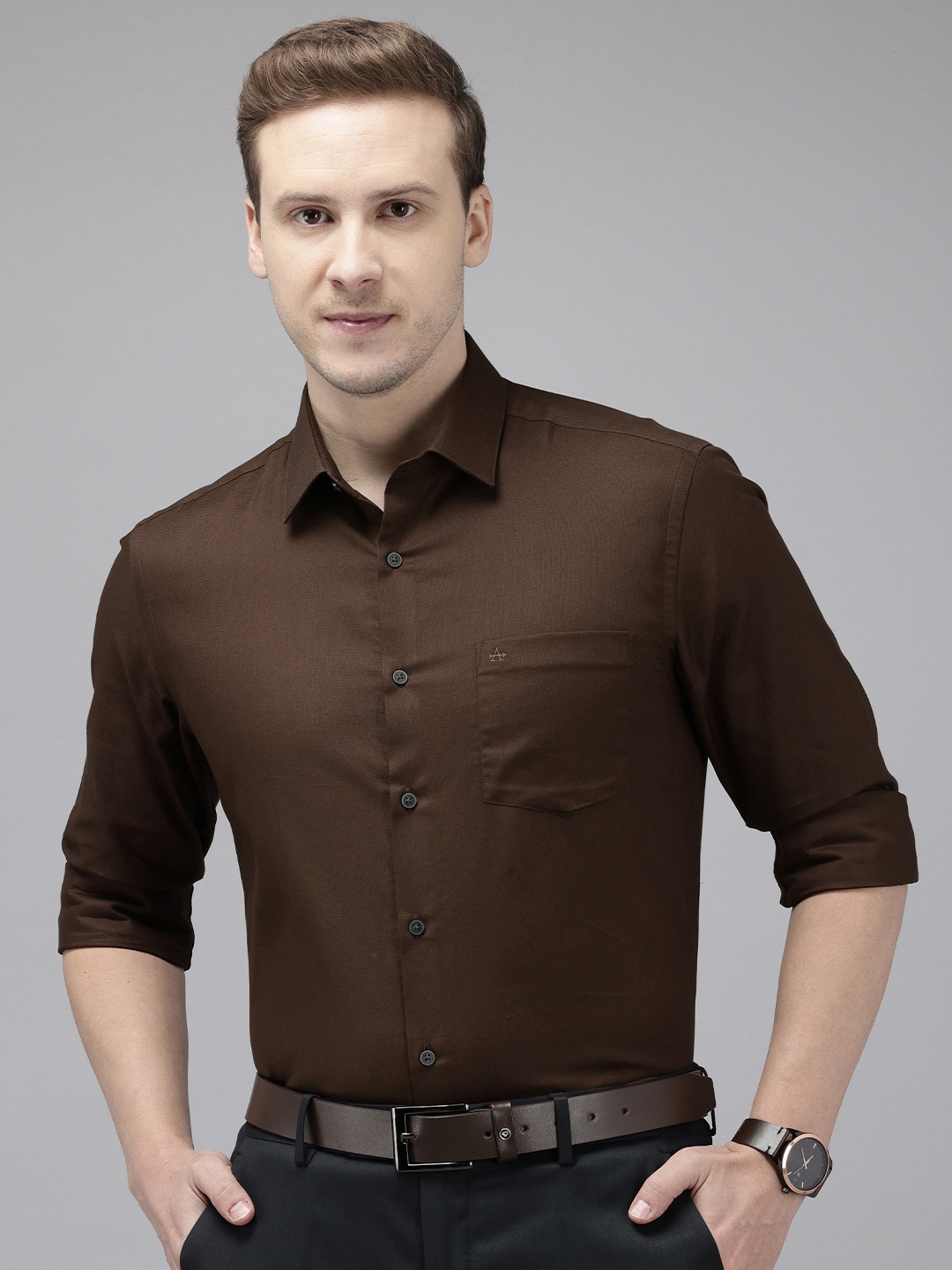 

Arrow Manhattan Slim Fit Self Design Pure Cotton Formal Shirt, Brown