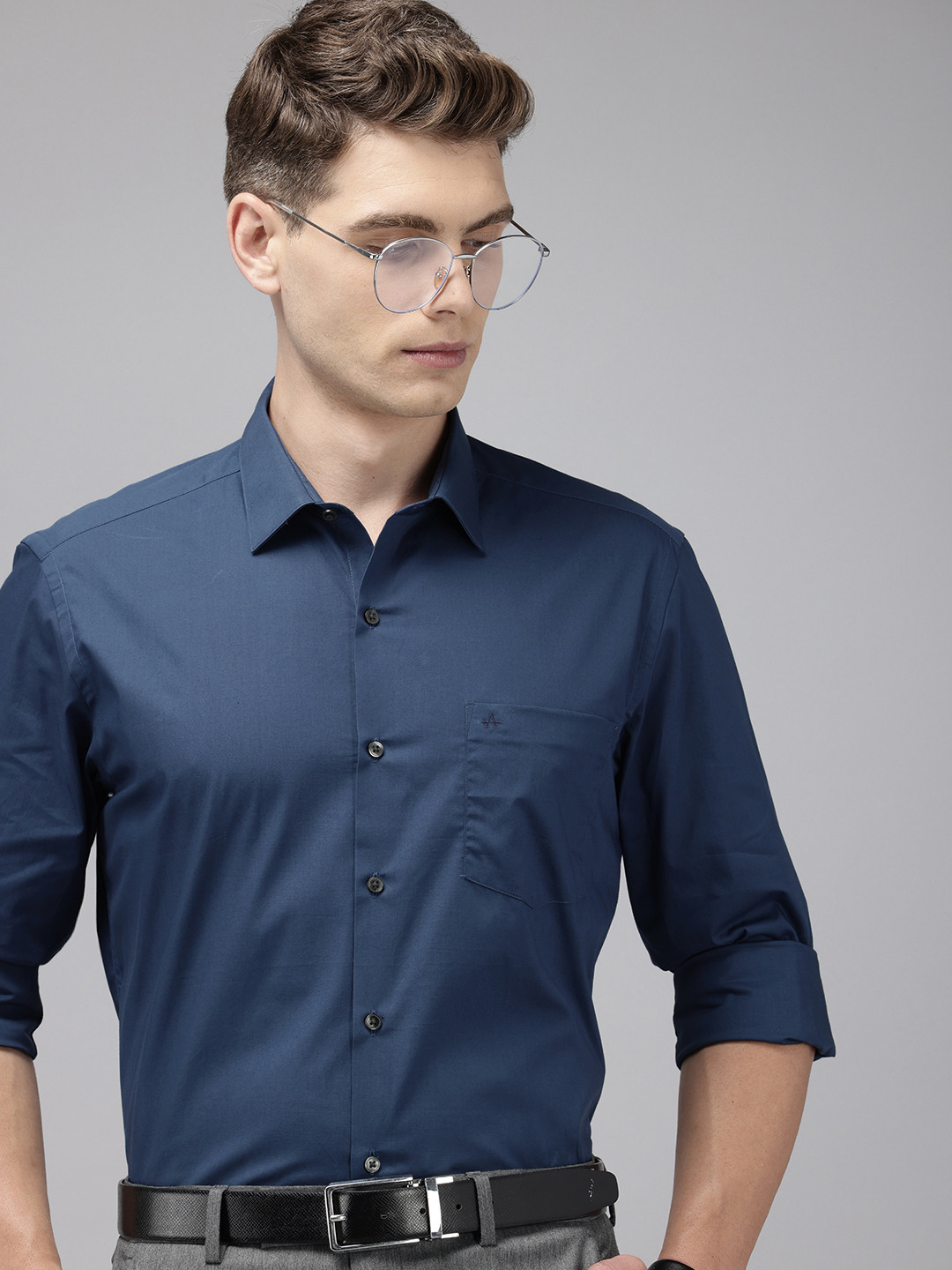 

Arrow Pure Cotton Manhattan Slim Fit Formal Shirt, Blue