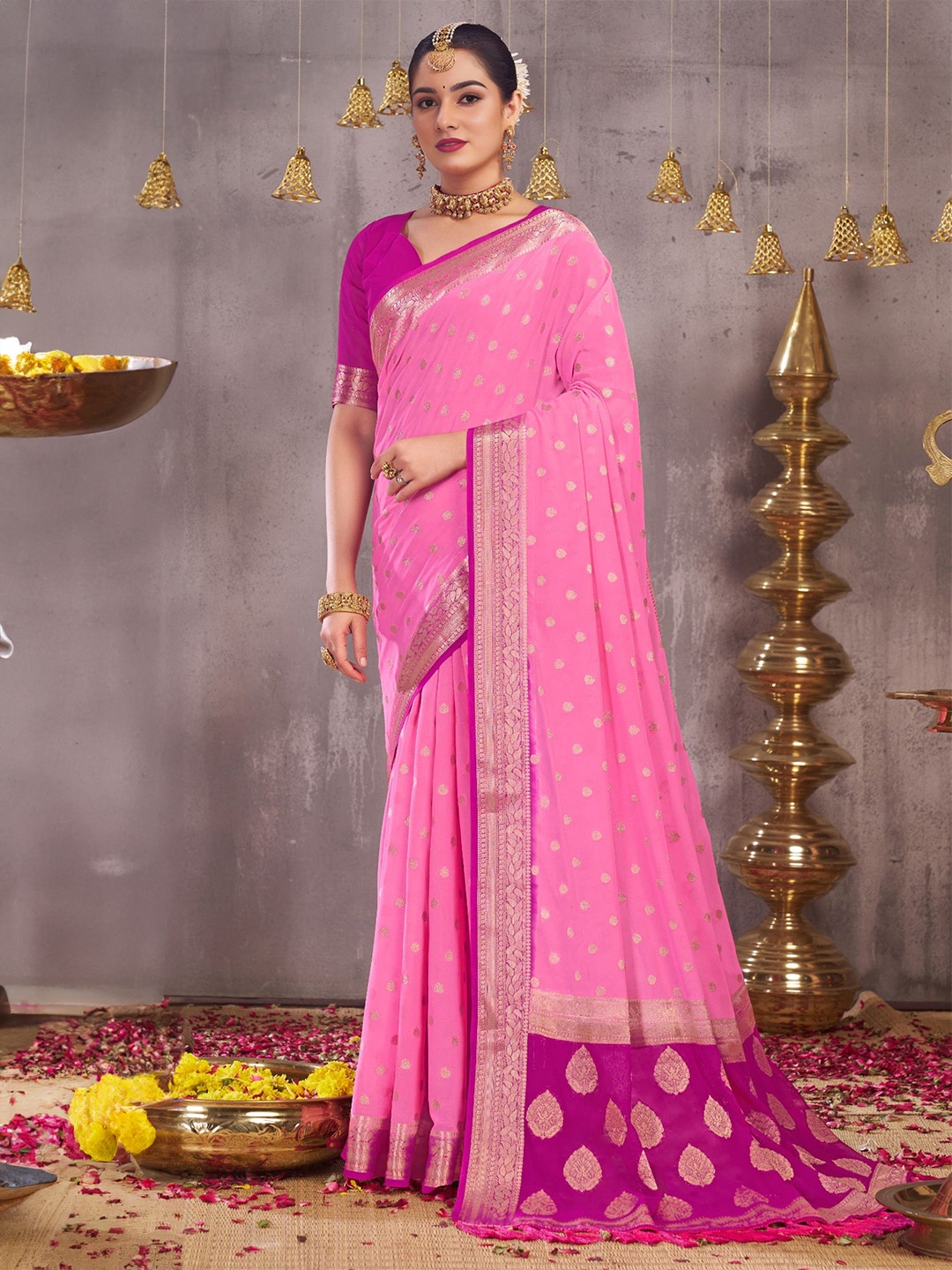 

DIVASTRI Ethnic Motifs Woven Design Zari Pure Georgette Banarasi Saree, Pink