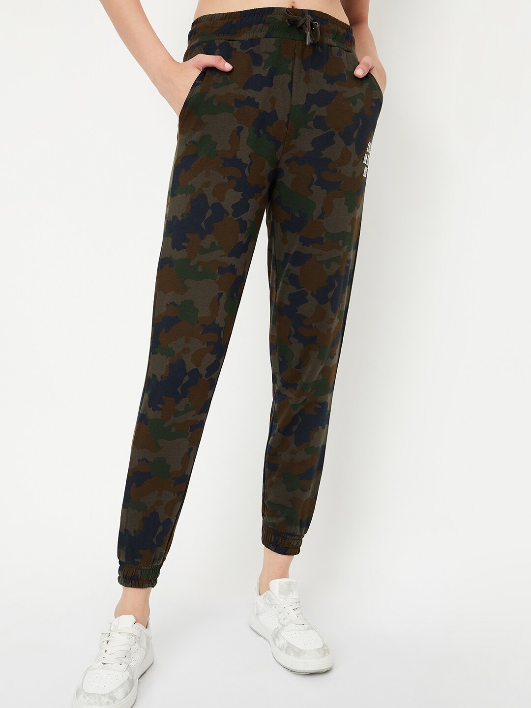 

max Women Camouflage Printed Pure Cotton Gym Joggers, Olive