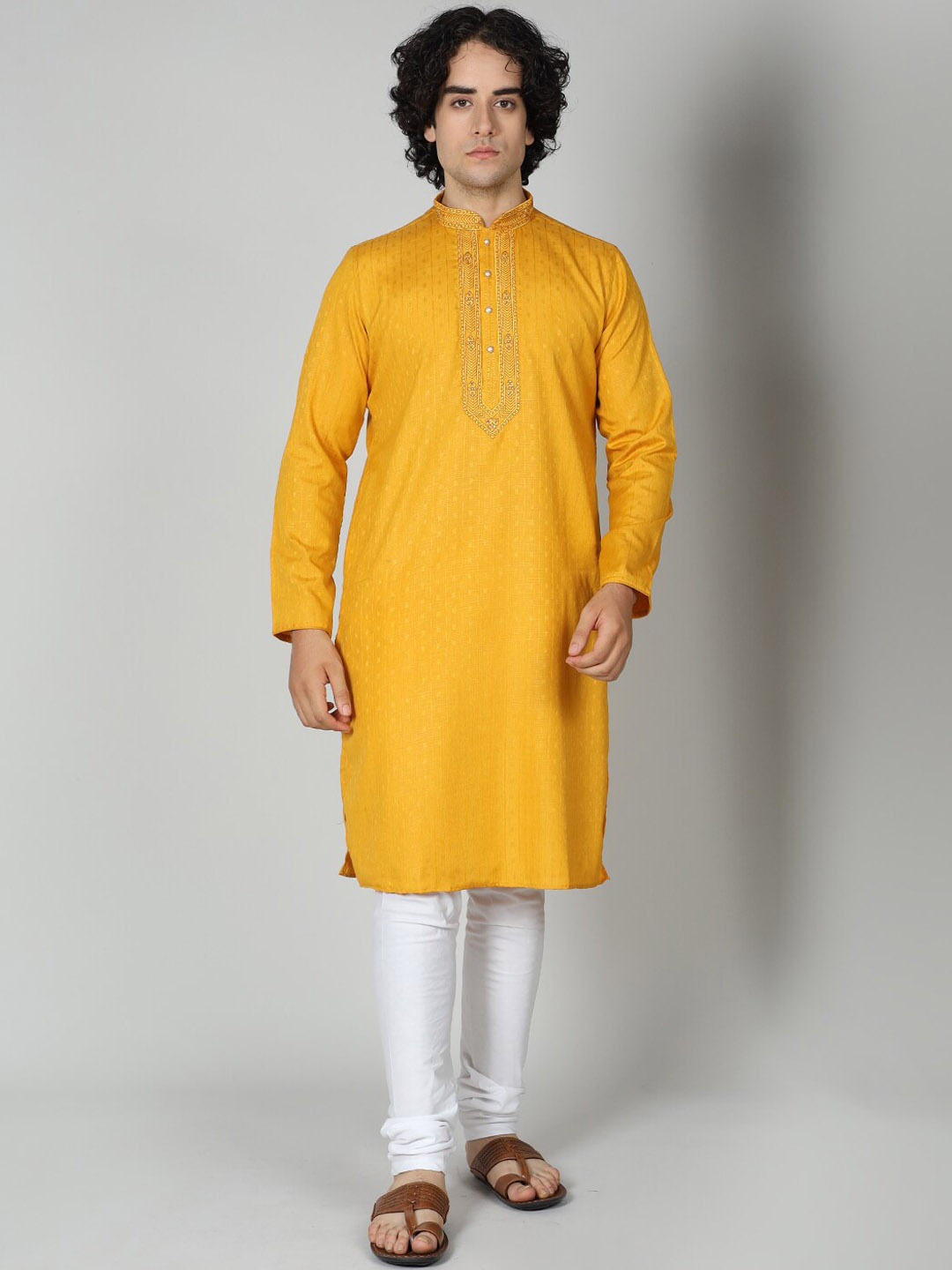 

MAAHI FABS Woven Design Thread Work Straight Kurta, Yellow