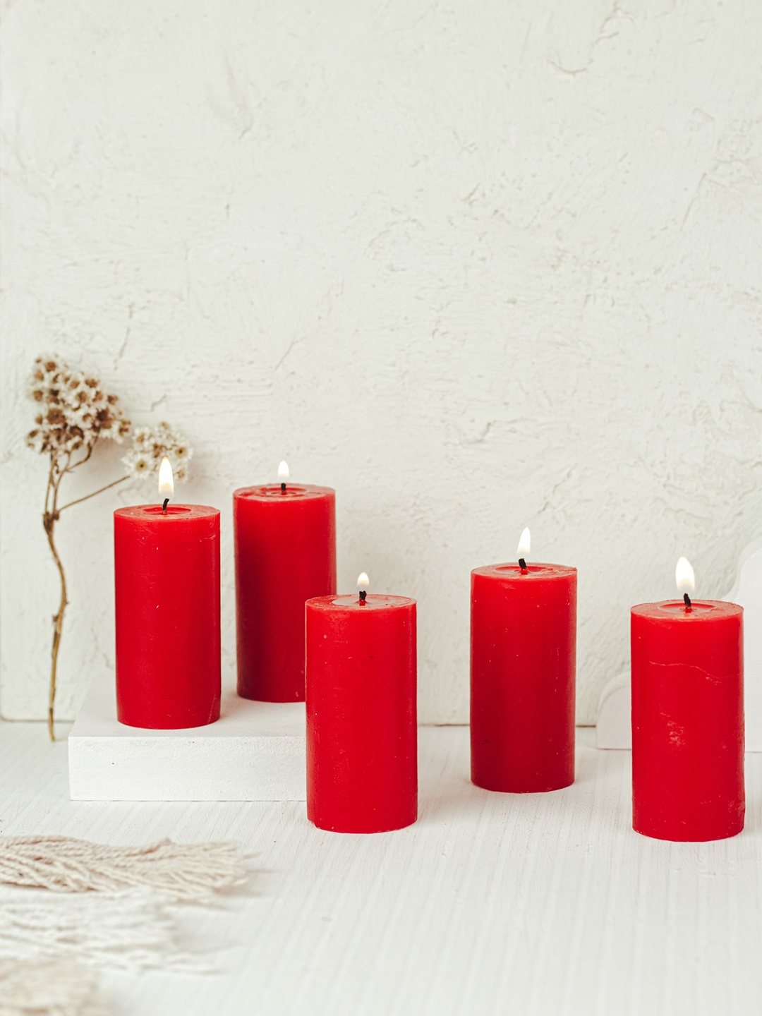 

AuraDecor Rose 5 Pieces Fragrance Pillar Candle, Red