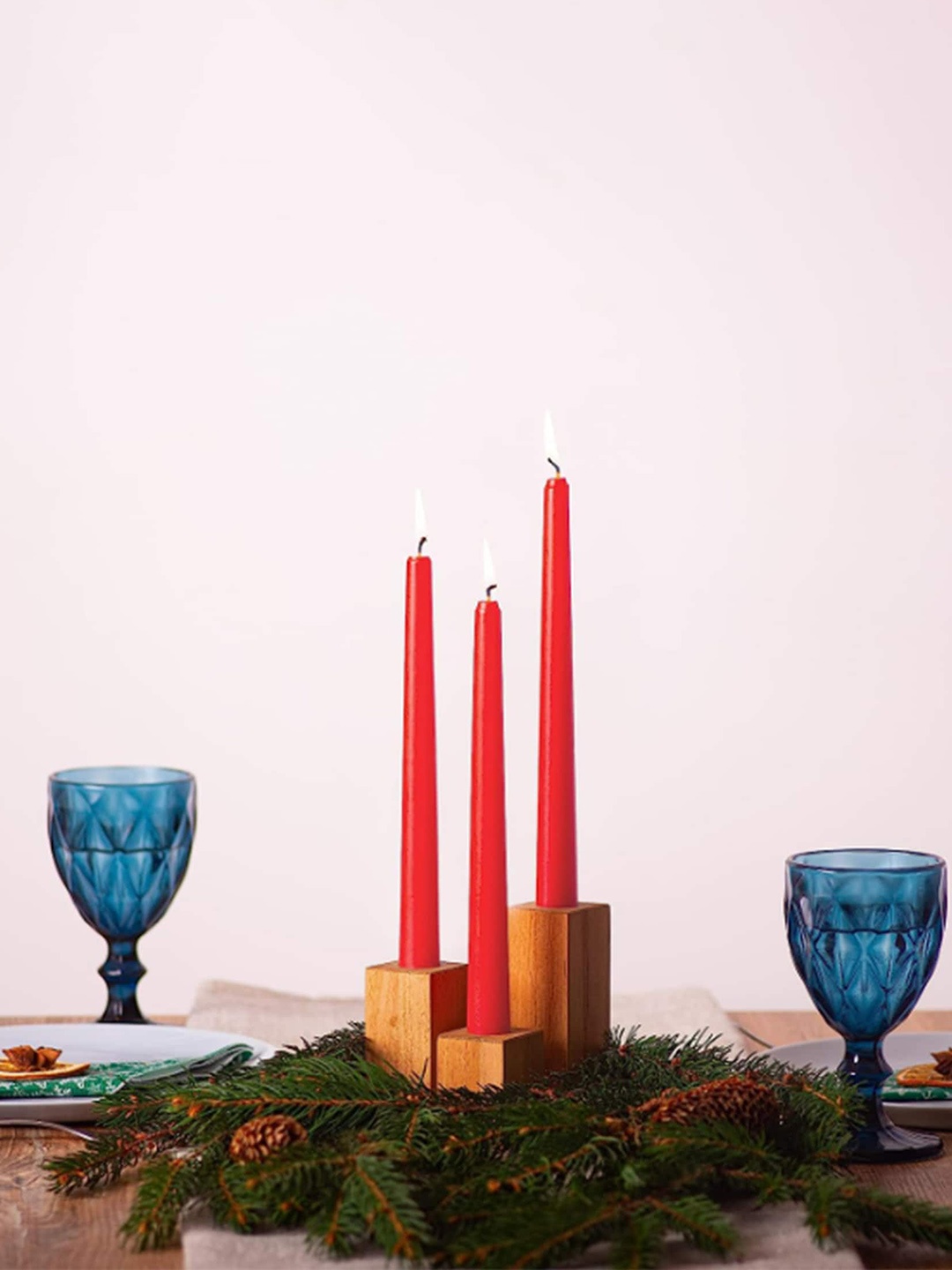 

AuraDecor Red 4 Pieces Taper Candles