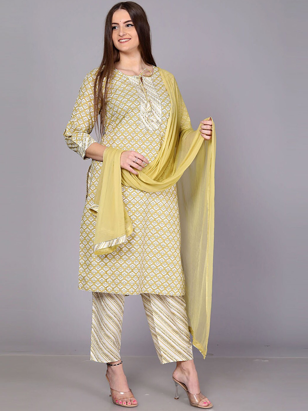 

HIGHLIGHT FASHION EXPORT Printed Pure Cotton Kurta with Trousers & Dupatta, Yellow
