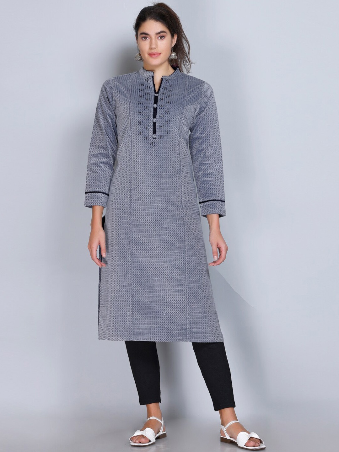 

VELVTINE Printed Mandarin Collar Regular Velvet Kurta with Trousers, Blue