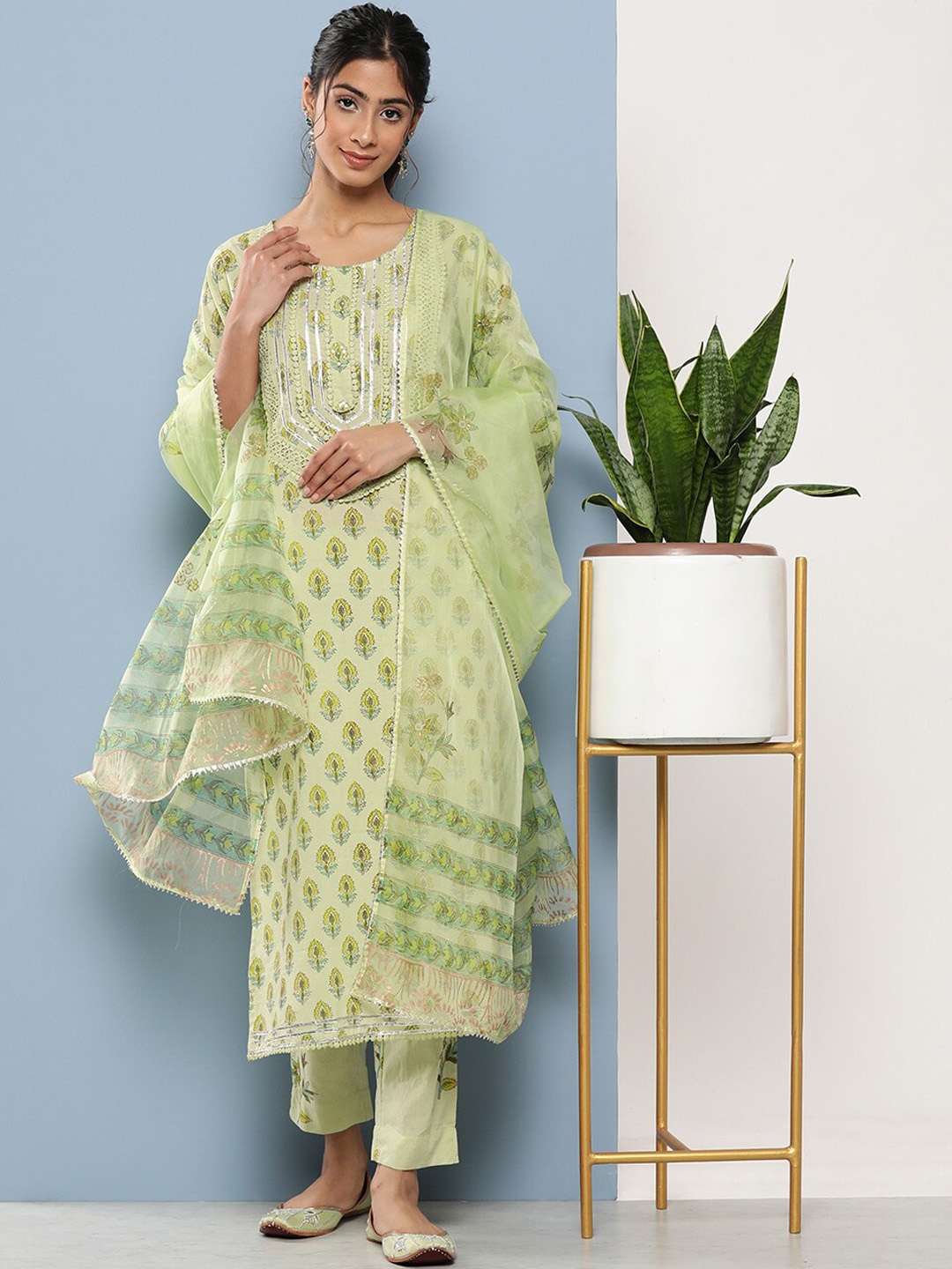 

KALINI Floral Printed Regular Gotta Patti Pure Cotton Kurta With Trousers & Dupatta, Green