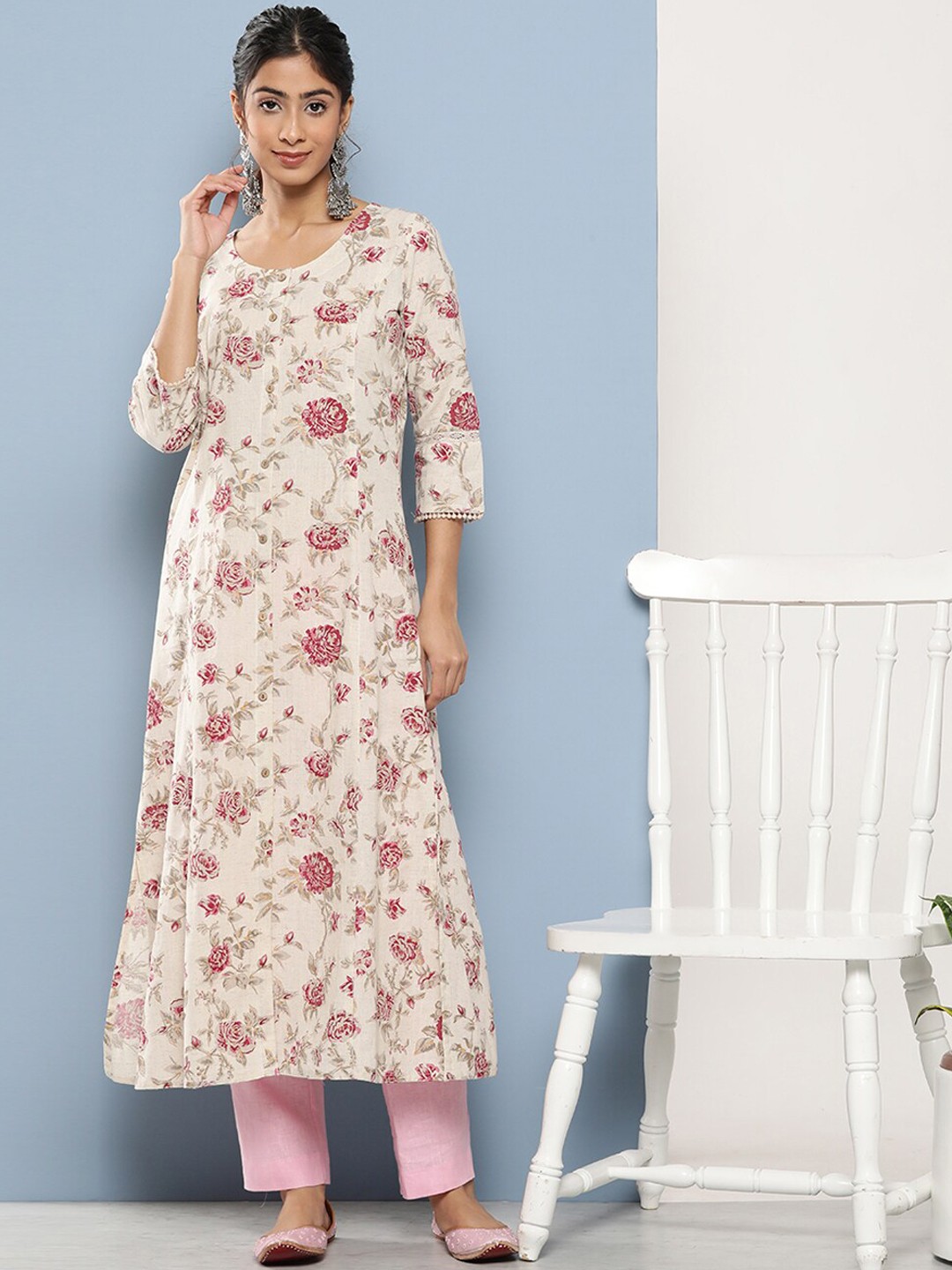 

KALINI Floral Printed Cotton A-Line Kurta, Off white