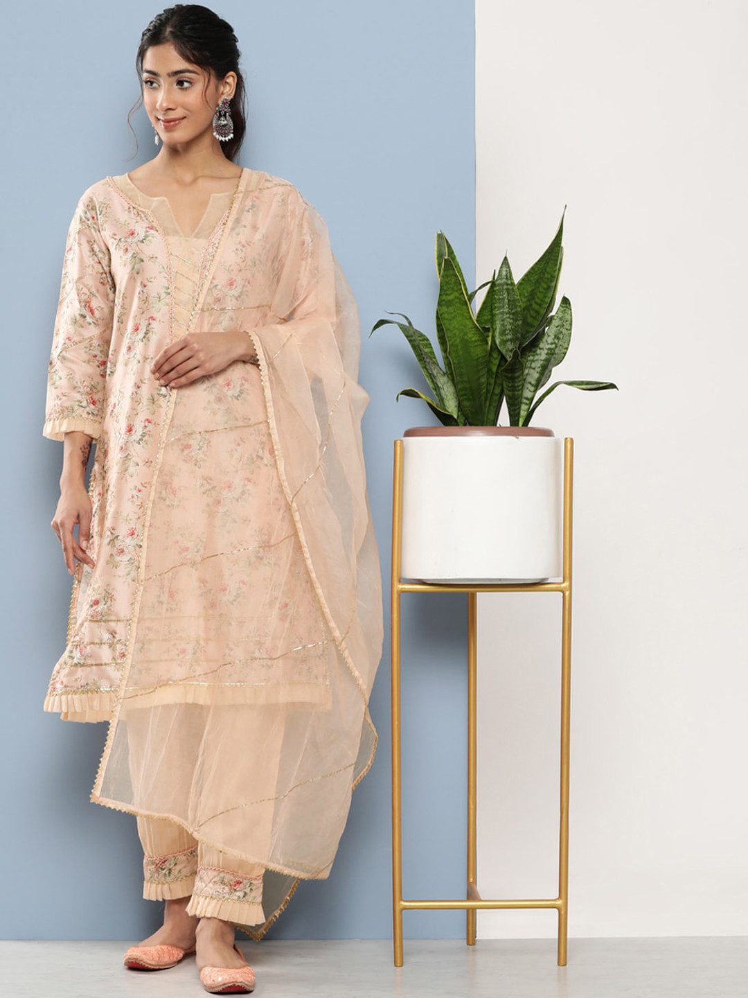 

KALINI Floral Printed Gotta Patti V-Neck Straight Kurta With Trousers & Dupatta, Peach