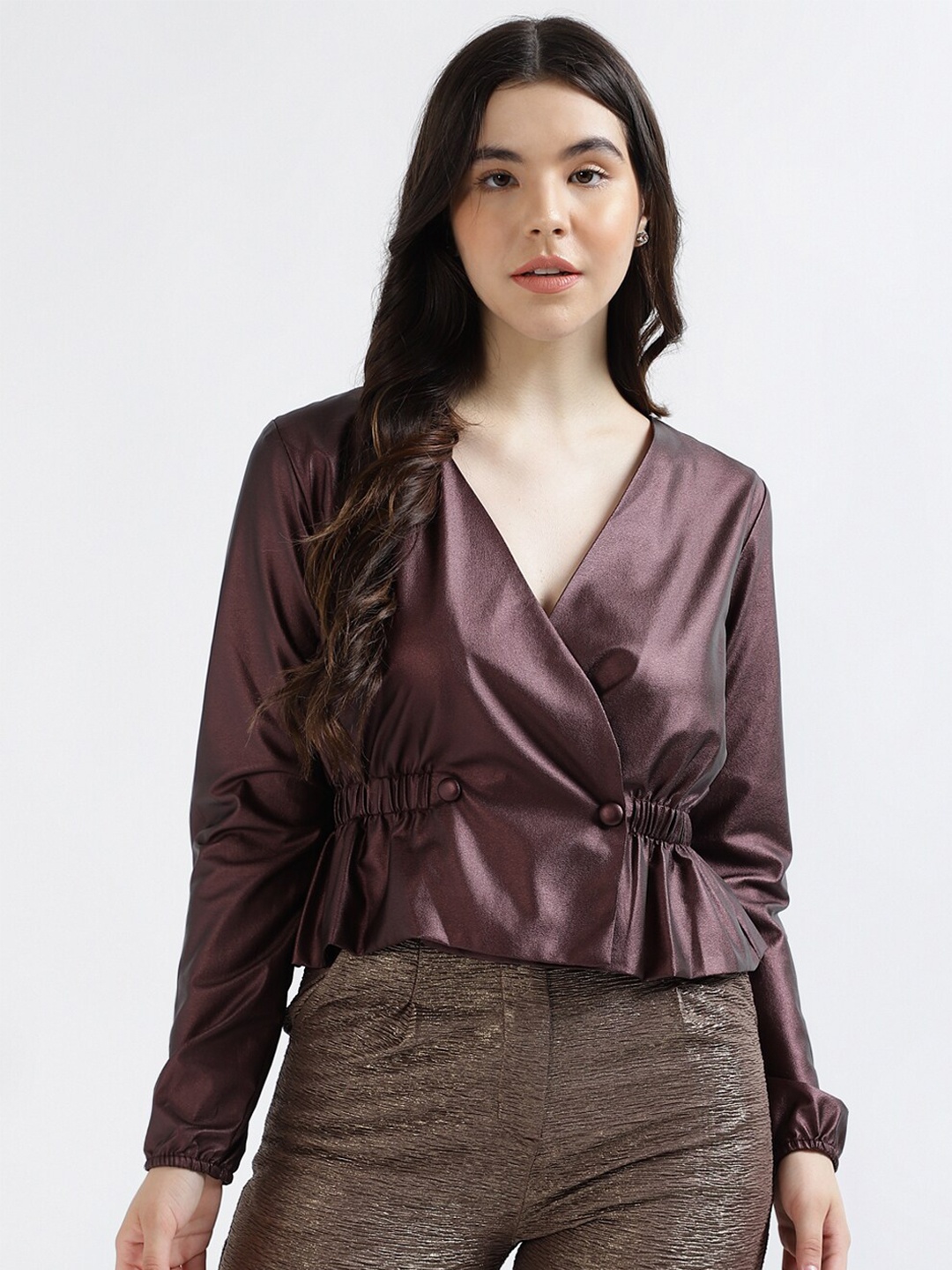 

CENTRESTAGE V-Neck Cuffed Sleeves Top, Brown