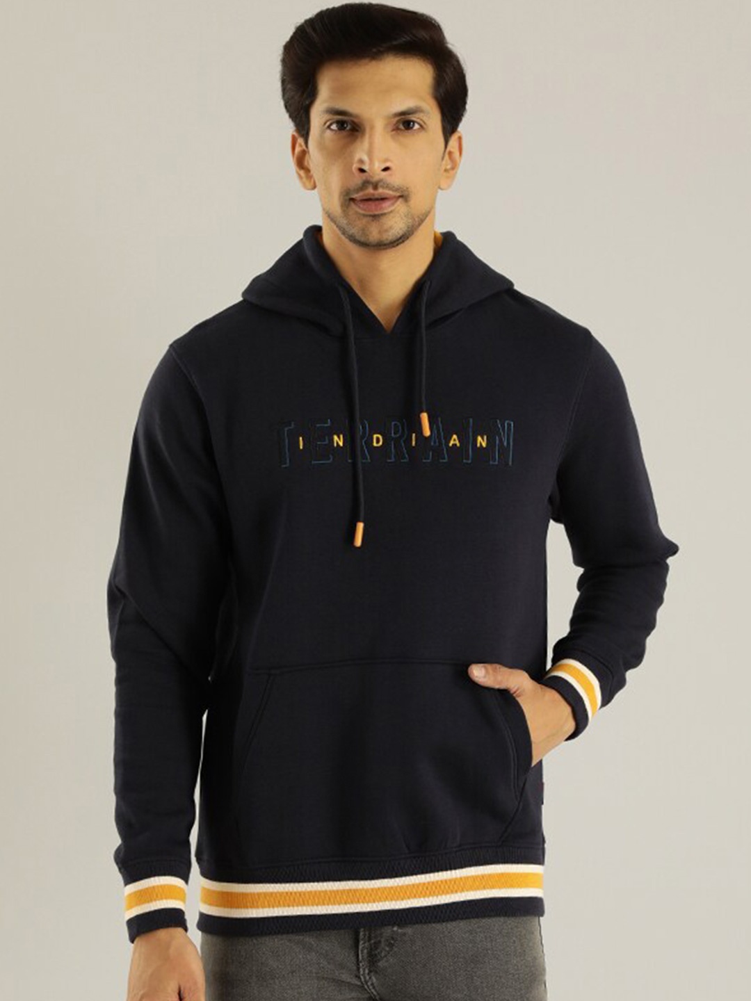

Indian Terrain Typography Printed Hooded Sweatshirt, Blue