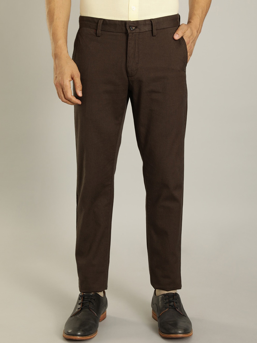 

Indian Terrain Men Brooklyn Slim Fit Chinos Trousers, Brown