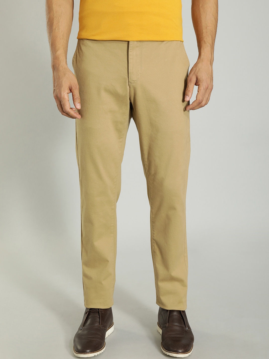 

Indian Terrain Men Brooklyn Slim Fit Trousers, Khaki