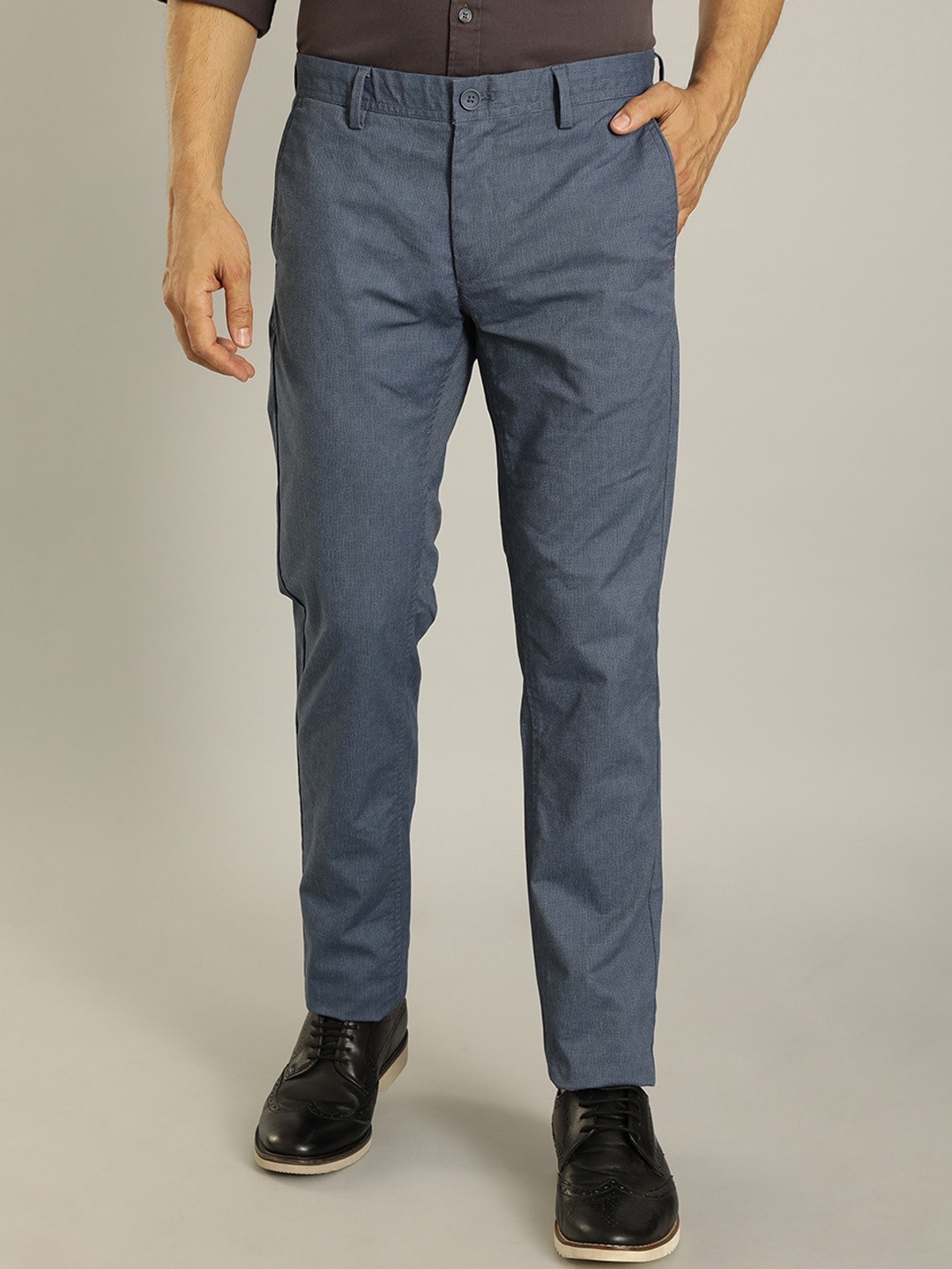

Indian Terrain Men Brooklyn Slim Fit Mid Rise Trousers, Navy blue