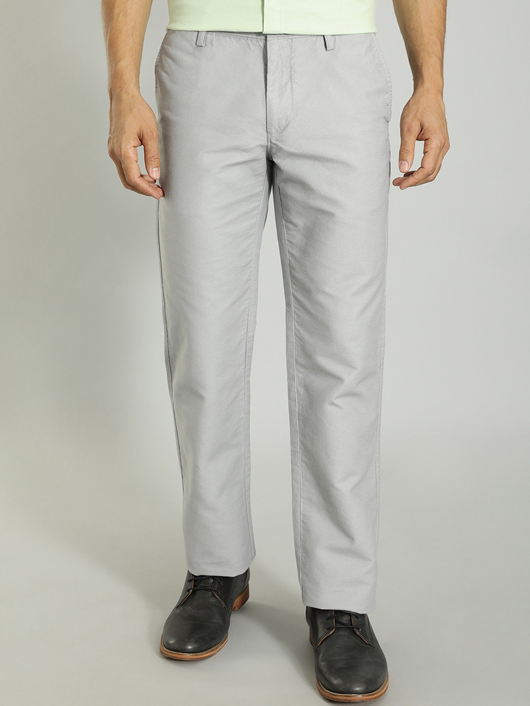 

Indian Terrain Men Kansas Mid Rise Pure Cotton Chinos, Grey