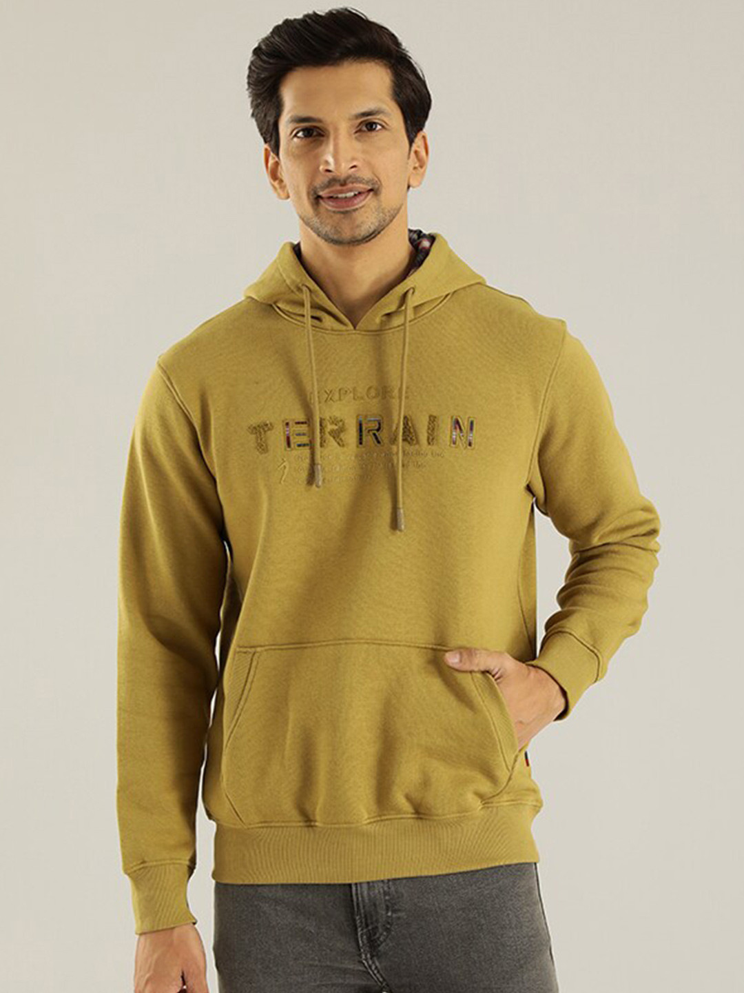 

Indian Terrain Typography Printed Hooded Pullover Sweatshirt, Green