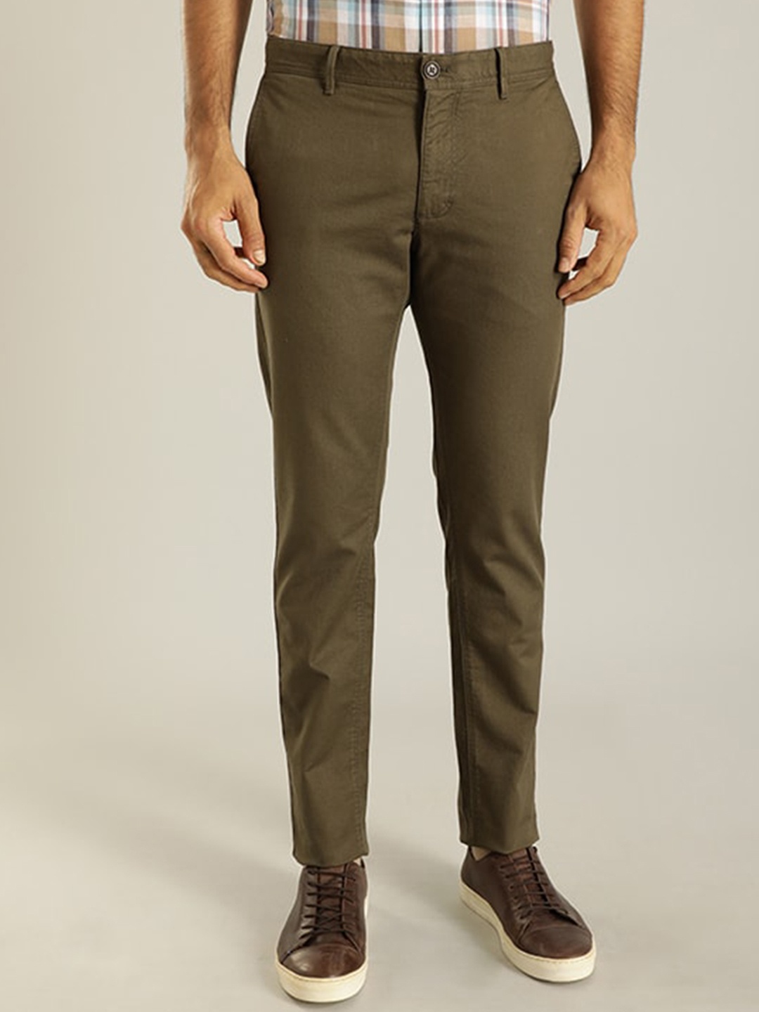 

Indian Terrain Men Mid-Rise Brooklyn Slim Fit Formal Trousers, Green