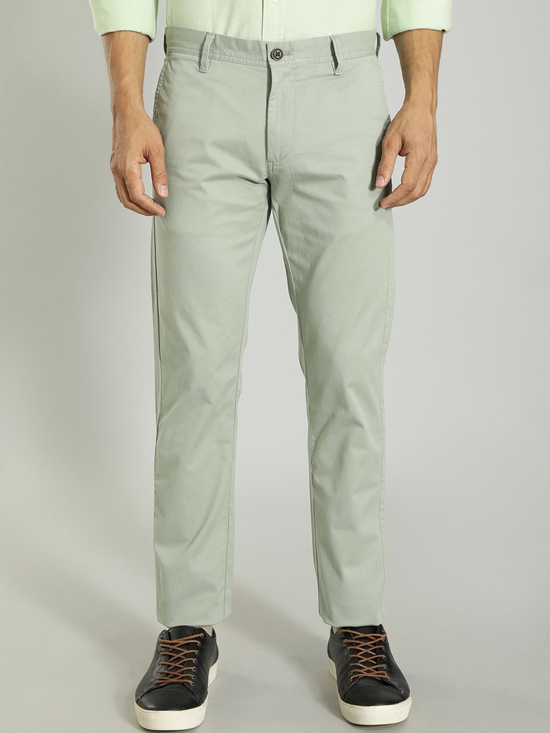 

Indian Terrain Men Brooklyn Slim Fit Chinos, Green