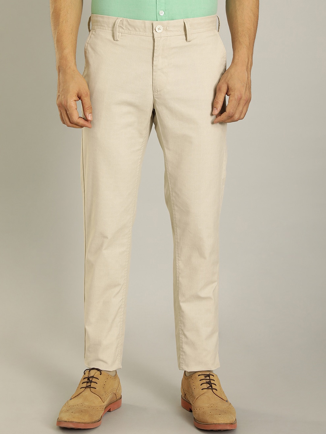 

Indian Terrain Men Brooklyn Slim Fit Trousers, Beige