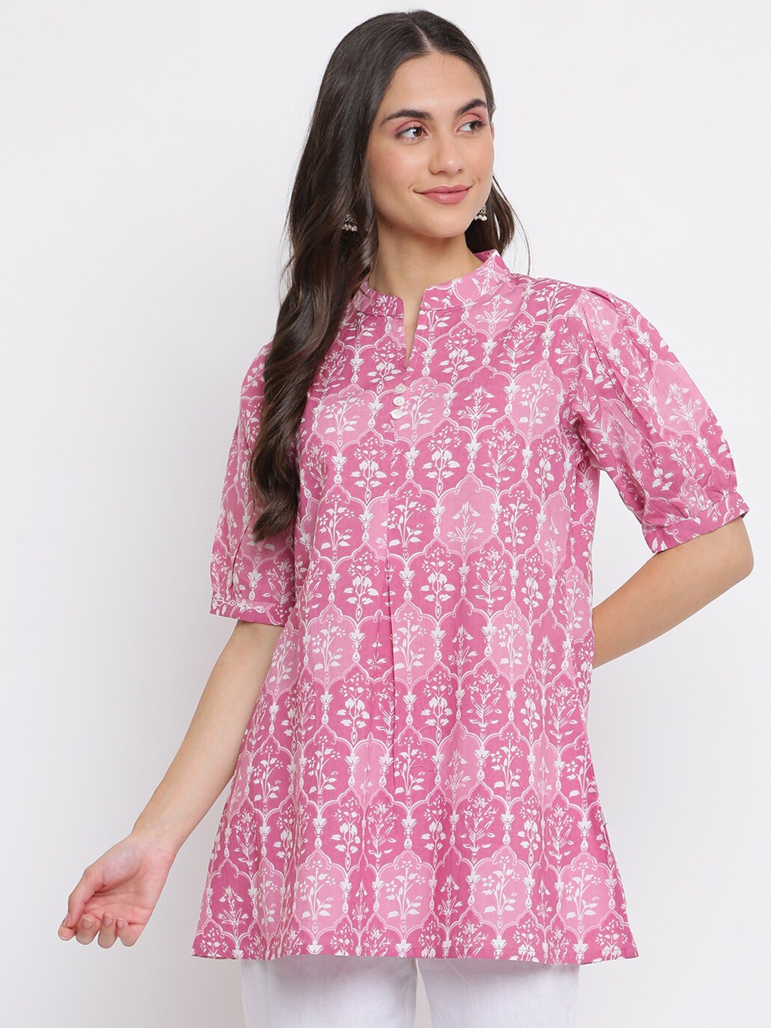 

INDIAN KNOTS Floral Printed Pure Cotton Kurti, Pink