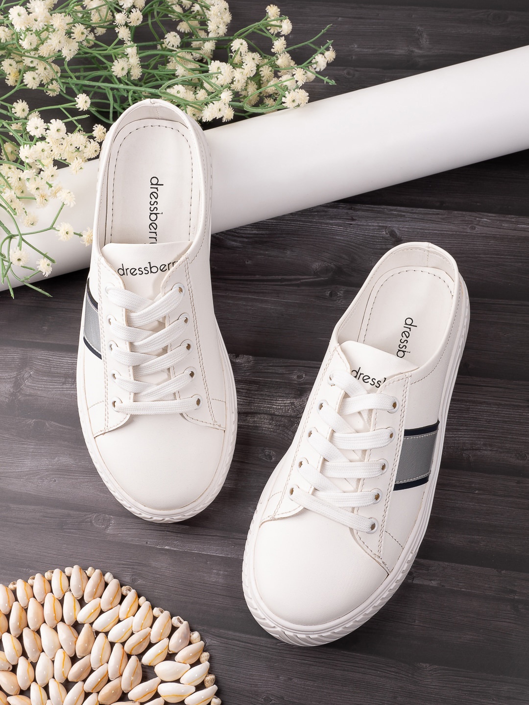 

DressBerry Women White & Black Colourblocked Comfort Insole Mule Sneakers