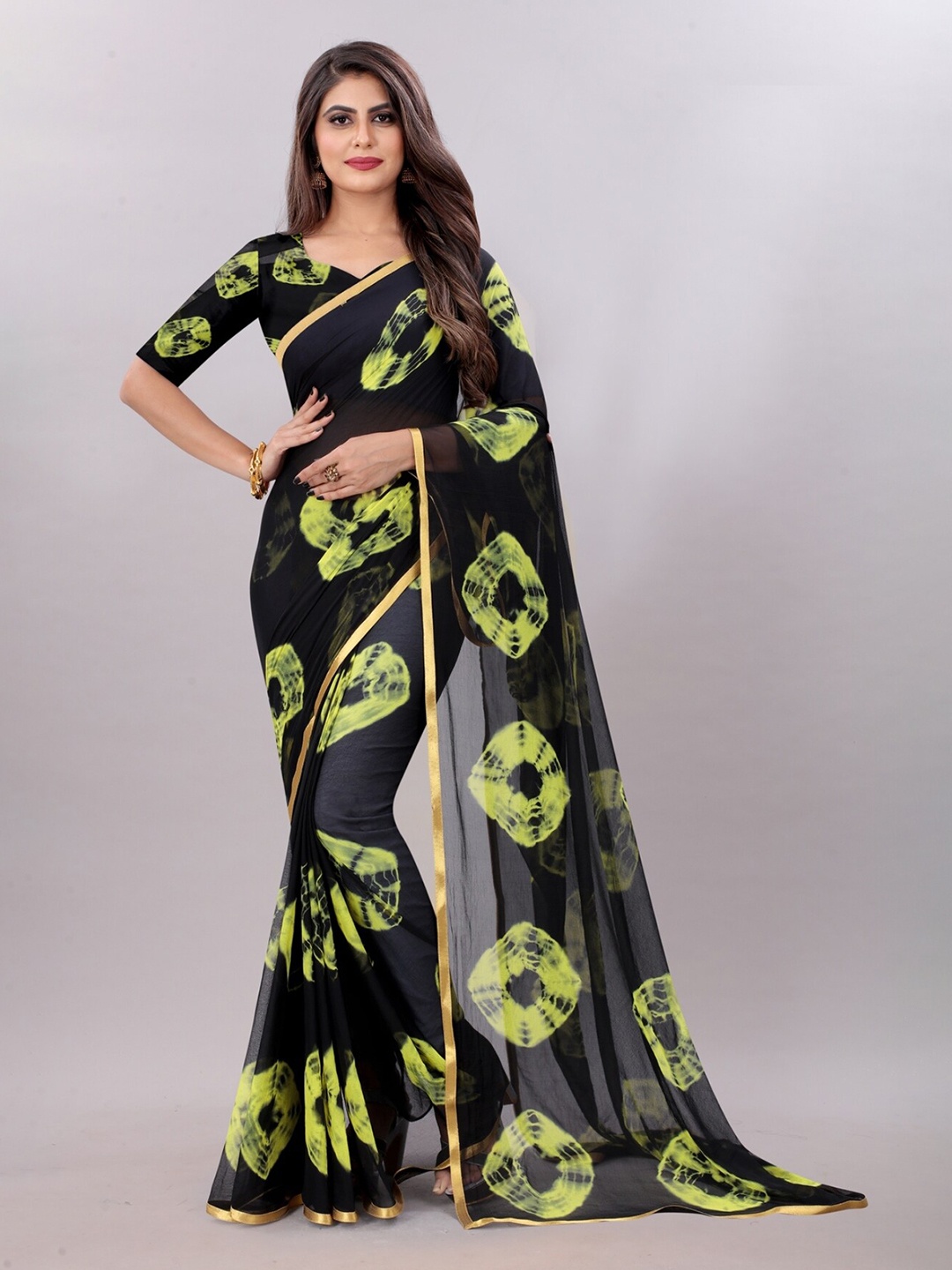 

BAESD Printed Zari Pure Chiffon Bandhani Saree, Black