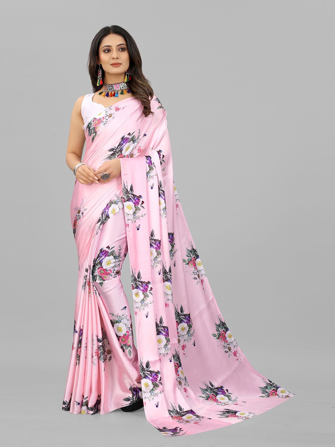 

BAESD Floral Printed Satin Block Print Saree, Pink