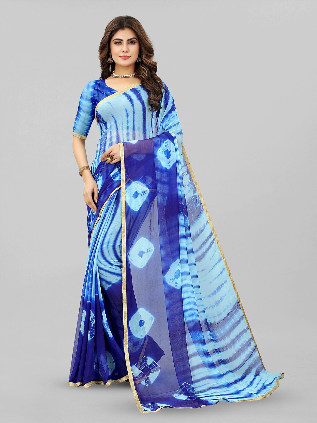 

BAESD Geometric Printed Zari Pure Chiffon Saree, Turquoise blue