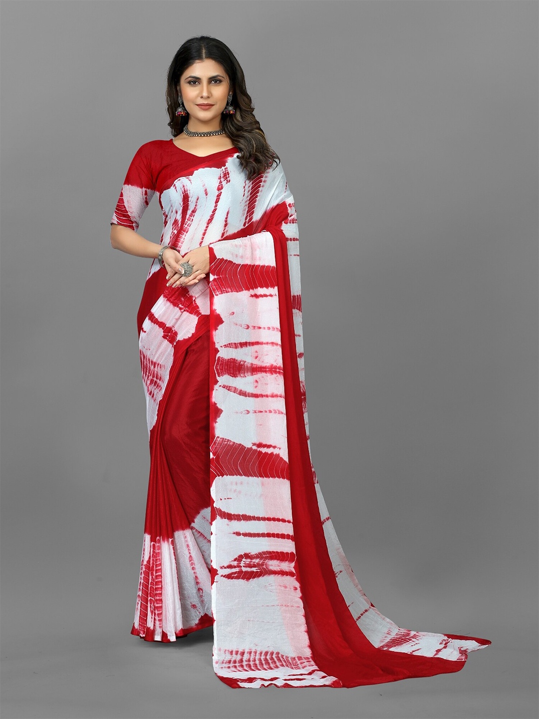

BAESD Tie & Dye Satin Saree, Red