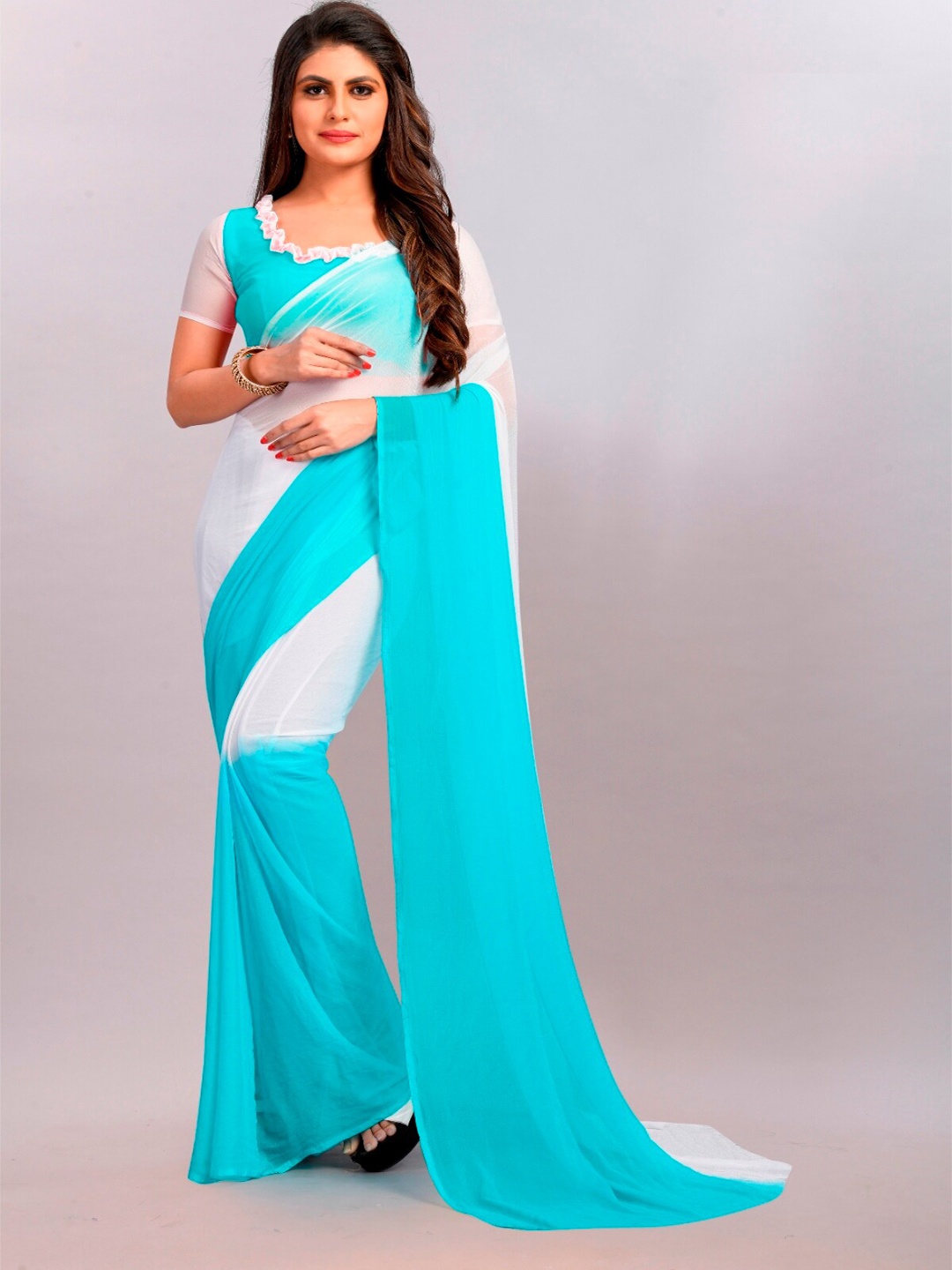 

BAESD Colourblocked Pure Chiffon Saree, Turquoise blue