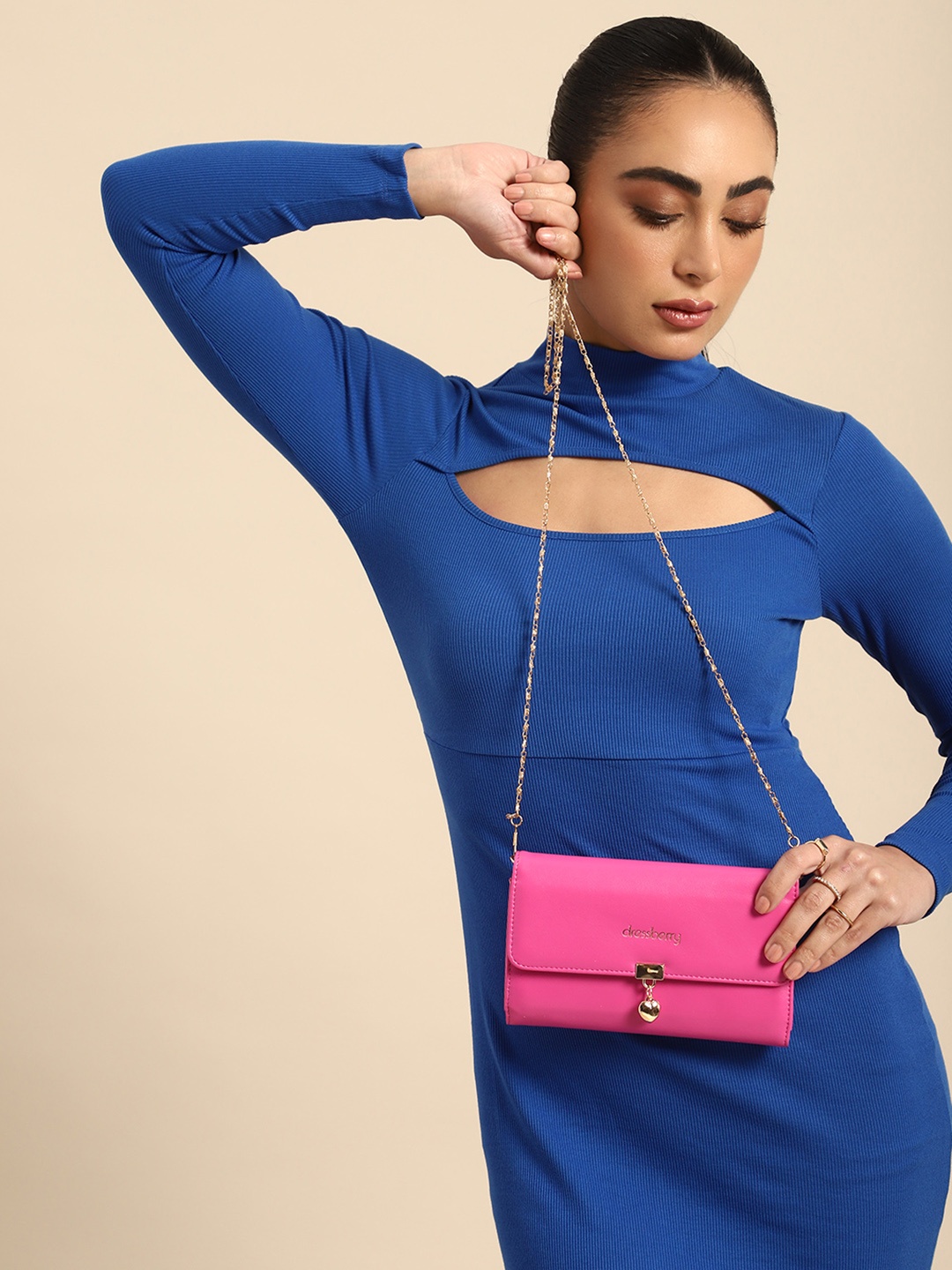 

DressBerry Structured Sling Bag, Fuchsia
