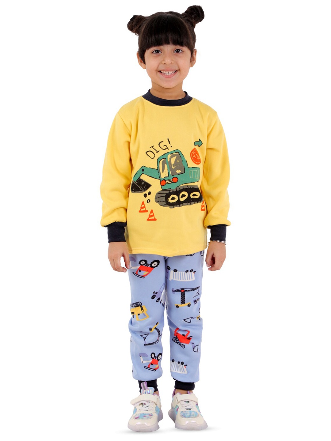 

ahhaaaa Girls Graphic Printed Round Neck Sweatshirt with Joggers, Yellow