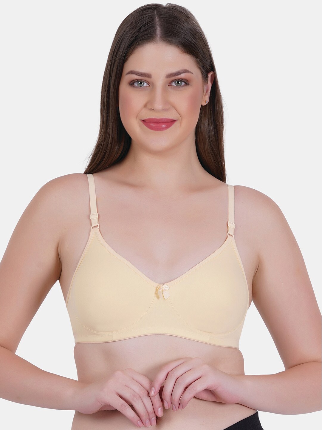 

Reveira Non-Wired Non Padded Dry Fit Seamless Everyday Bra With All Day Comfort, Nude