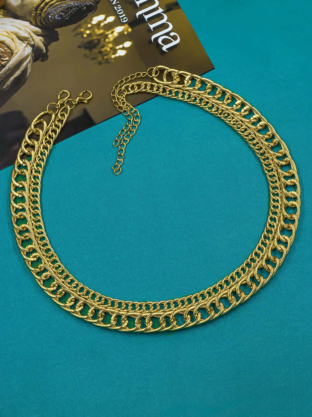 

Bellofox Gold Toned Gold-Plated Layered Chain