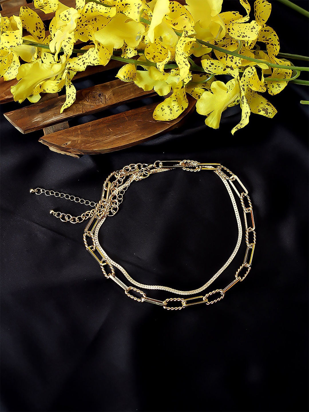 

Bellofox Gold-Toned Gold-Plated Necklace