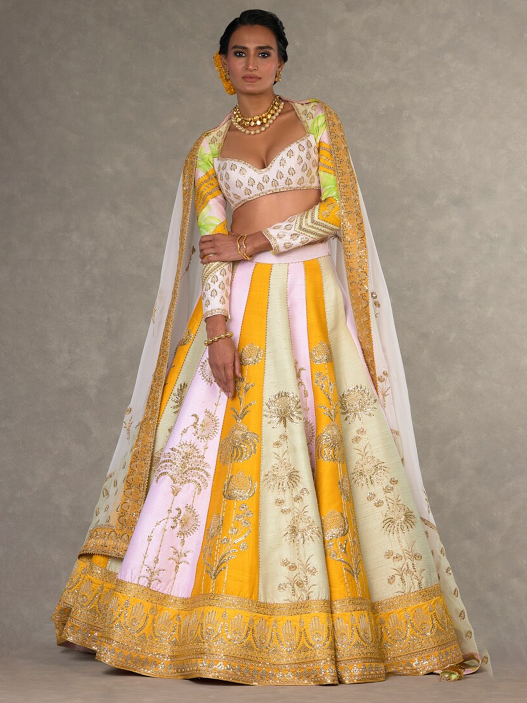 

Masaba Thread Work Ready to Wear Lehenga & Blouse With Dupatta, White