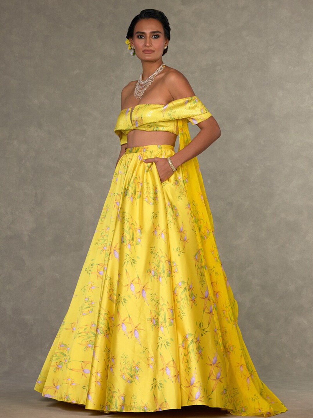 

Masaba Off-Shoulder Sequinned Detail Ready to Wear Lehenga & Blouse With Dupatta, Yellow
