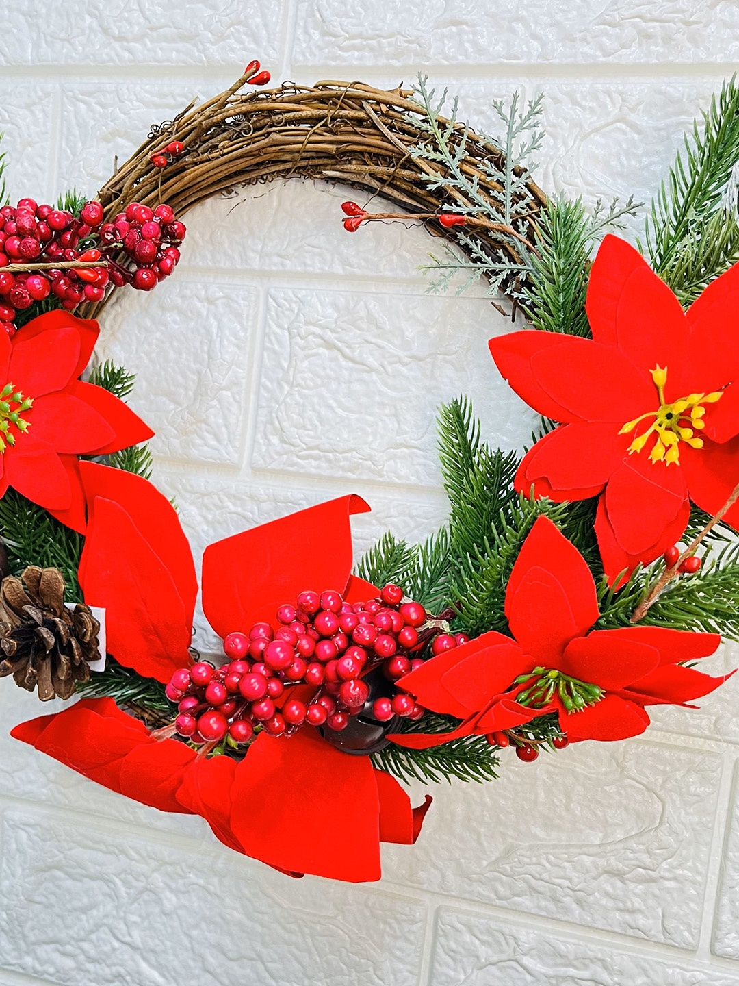 Akaar Red & Green Wooden Christmas Wreath with Pinsettia Flowers