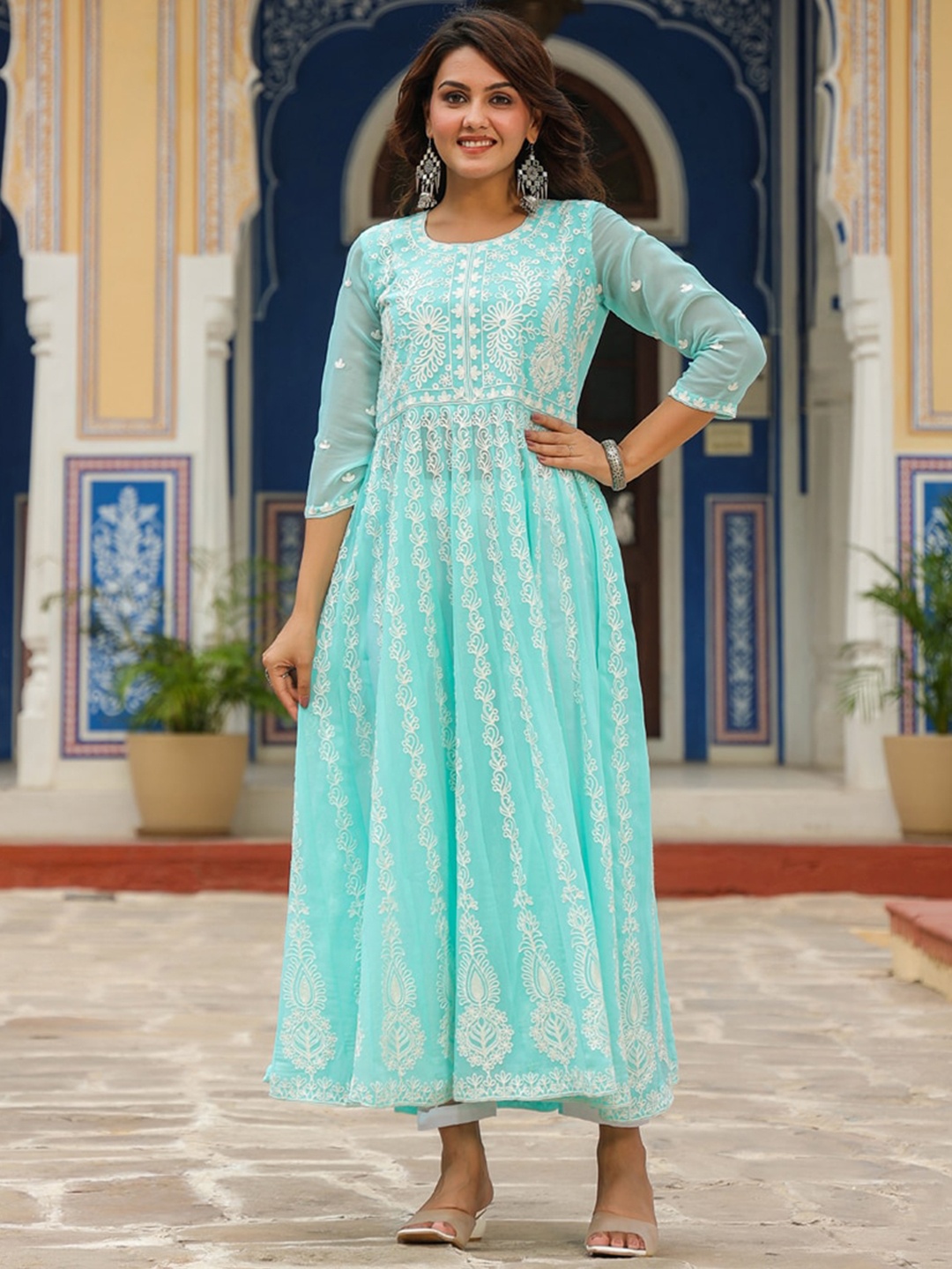 

KALINI Floral Embroidered Round Neck Chikankari Anarkali Kurta, Sea green