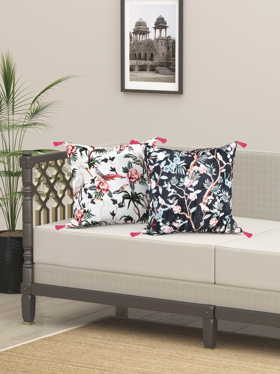 

EverHOME Black & White 2 Pieces Floral Velvet Square Cushion Covers