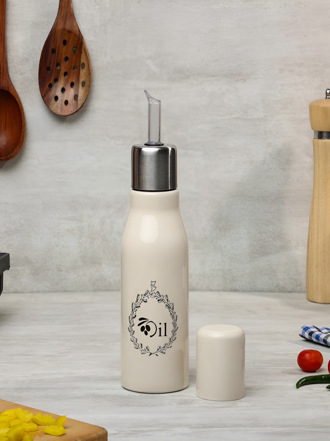 

dudki Beige & Black Stainless Steel Leakproof Oil Dispenser 500 ml